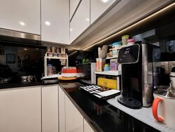 Melville Park (D18), Condominium #606321511